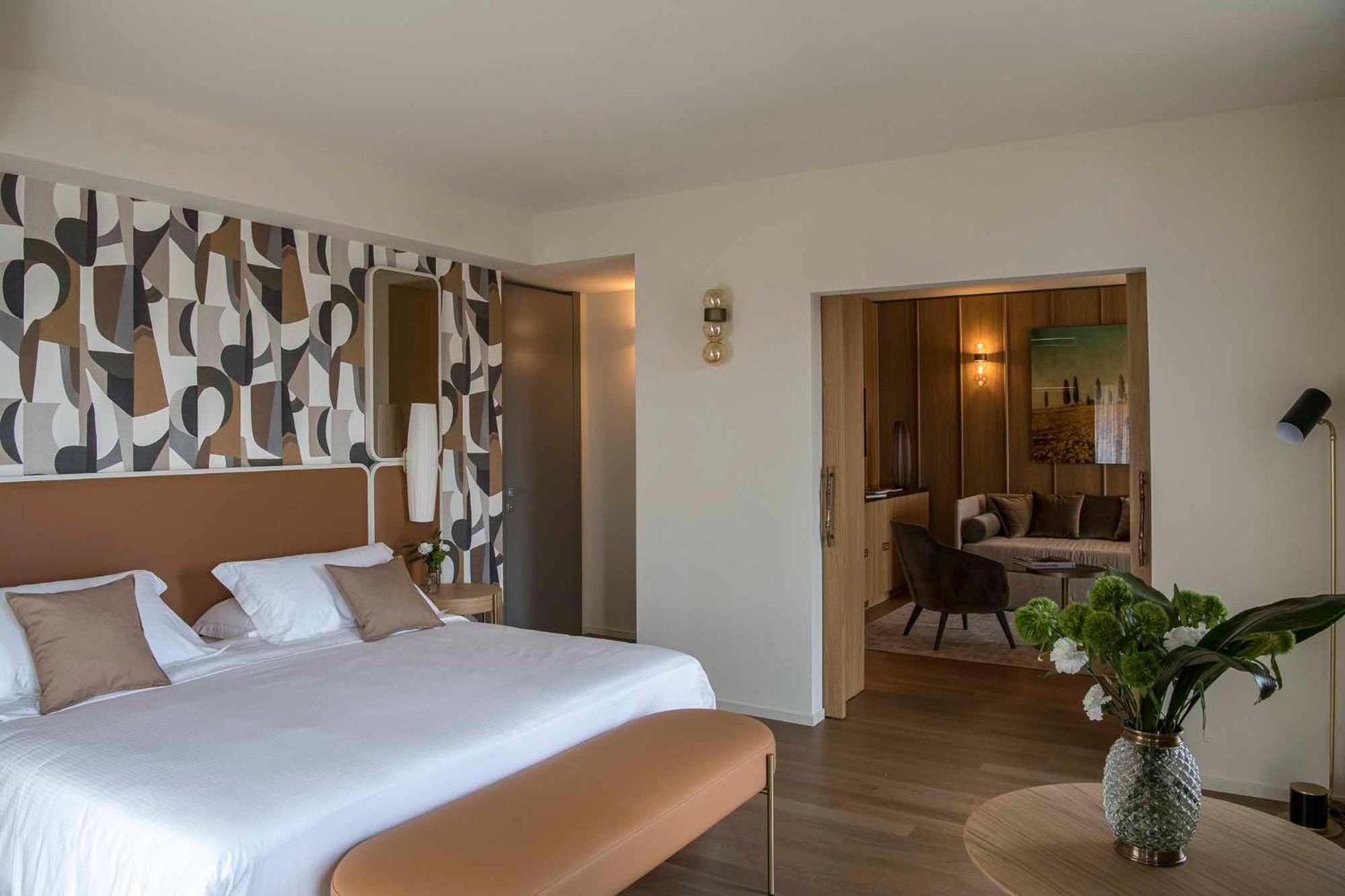 Columbus Urban Resort ฟลอเรนซ์ ภายนอก รูปภาพ A room at the hotel