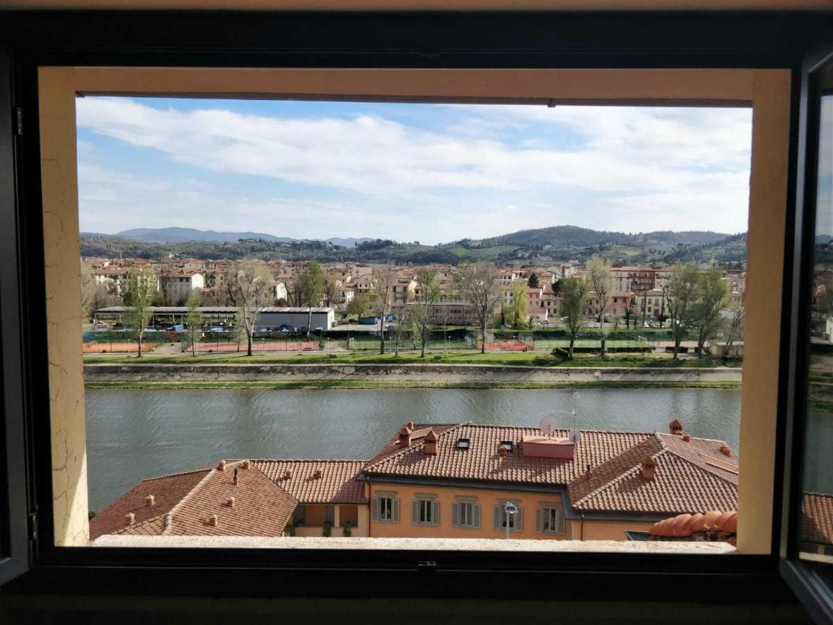 Columbus Urban Resort ฟลอเรนซ์ ภายนอก รูปภาพ View of the Arno from the Campanile di San Marco
